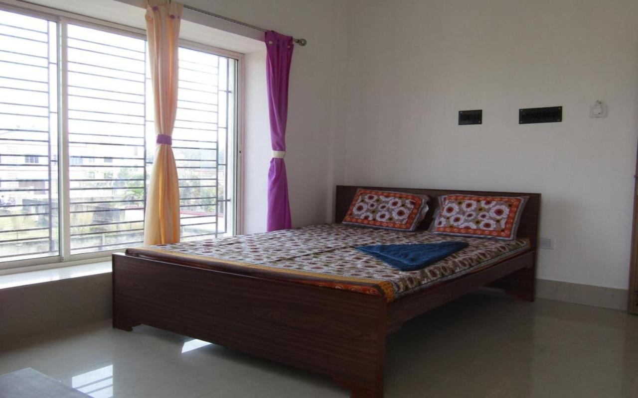 Staymaker Hotel Sannidhyo Shanti Niketan Exterior photo